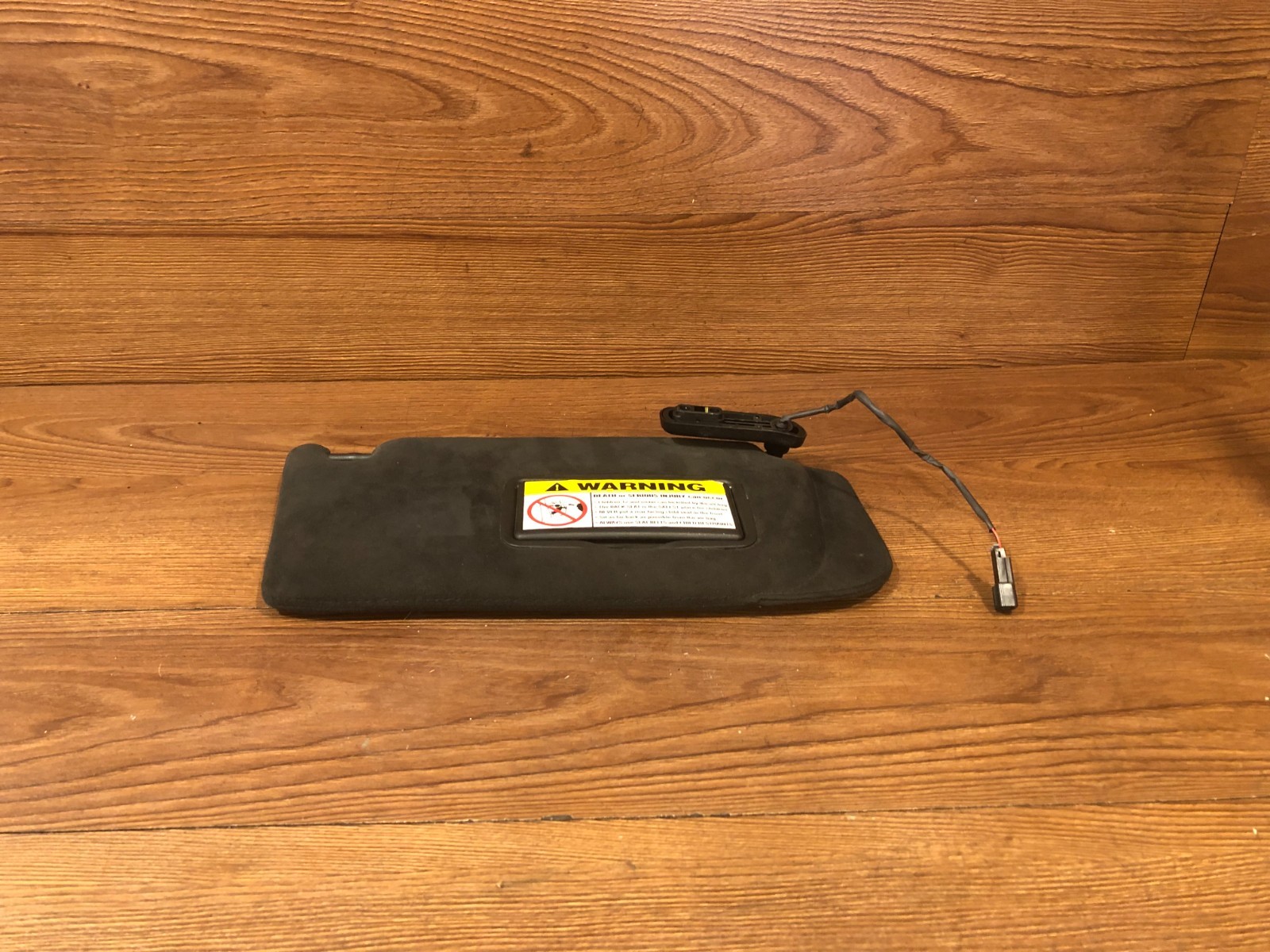 03-2012 MASERATI QUATTROPORTE FRONT RIGHT INTERIOR SUNVISOR SUN VISOR SUEDE OEM