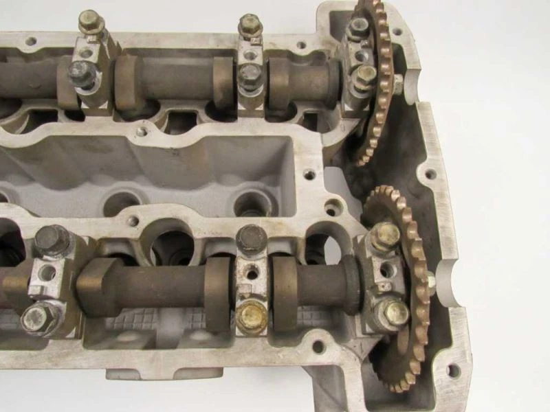 Culata motor 88-89 SAAB 900 9000 B202 752170 2,9 L 16 válvulas Foto 4 de 4