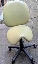 Ergonomic Saddle Chair with Back Support – Posture Adjustable Rolling Seat Green