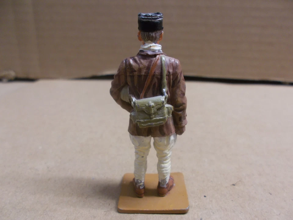 Soldat de plomb 1 DELPRADO  Captain of  tanks  France 1939-40 - Photo 3/4