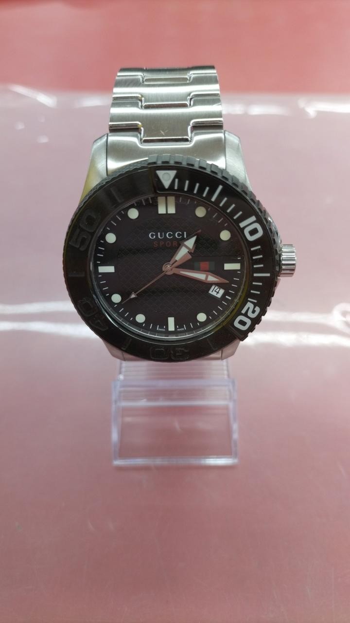 GUCCI YA126249 Luxury Wristwatch for Men and Women