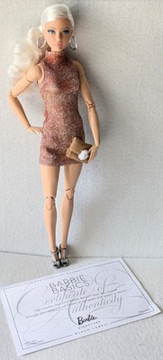 Barbie Collector Basics Model 02 2025 Hybrid Puppe Made To Move für Sammler