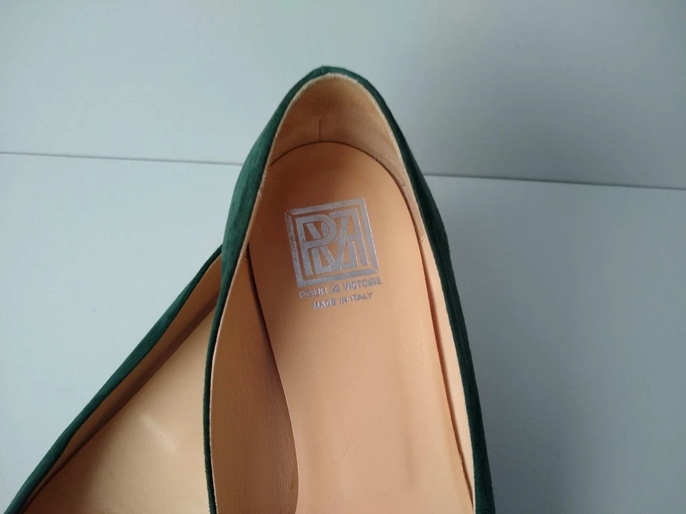Pour La Victoire Verde Gamuza Ballet Italiano Plano Plateado Logo PLV Otoño Talla 8.5 Foto 4 de 4