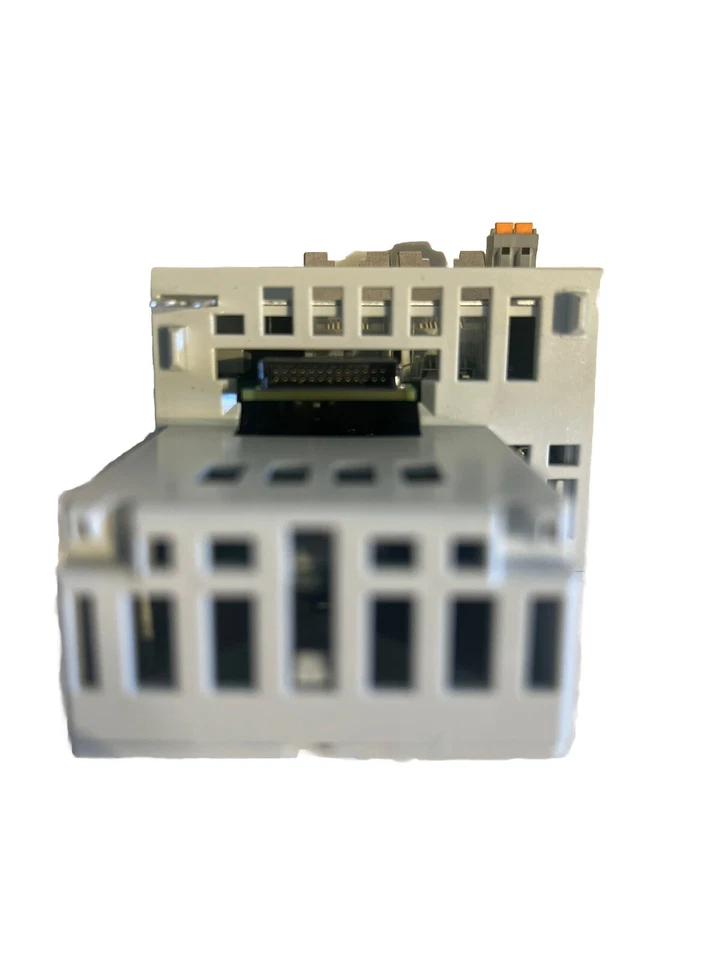 LENZE PROFINET E84AYCERV FAST SHIPPING PRIORITY - Image 3 of 3