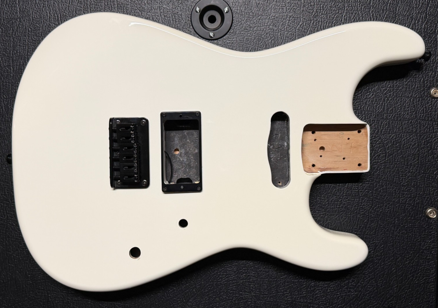 White Charvel MIM Hardtail Guitar Body H/S - Schaller Strap Locks