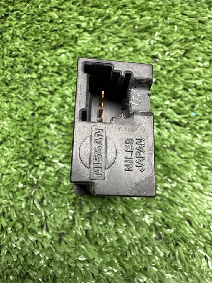 INFINITI G20 I30 I35 Q45 QX4 Dash Light Dimmer Switch Illumination OEM - Image 4 of 4