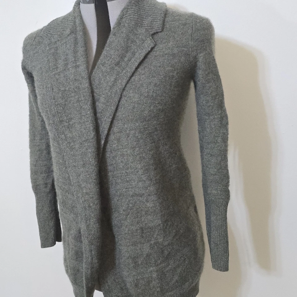 Cárdigan abierto ligero suave QI 100 % cachemir para mujer pequeño gris/verde Foto 2 de 4