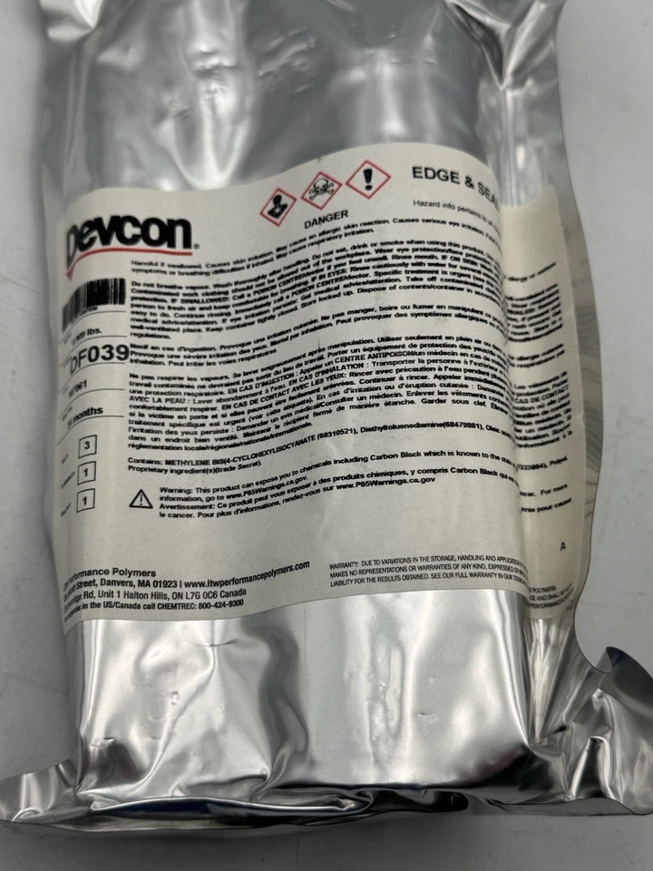 Devcon Sellador de Uretano Líquido Negro 400 ml Cartucho - 078143-DF039 Foto 3 de 4