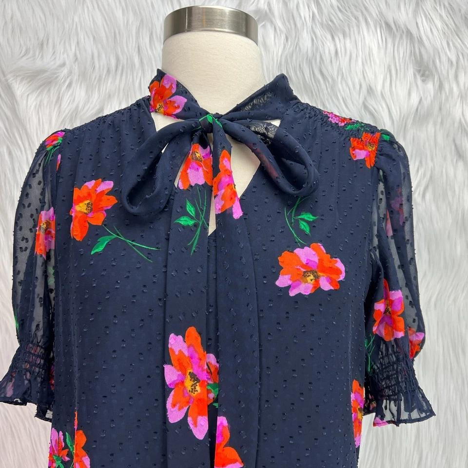 Vestido DKNY Azul Marino Floral Chifón Cuello Atado Talla 6 Punto Suizo Manga Corta Fiesta Foto 2 de 4