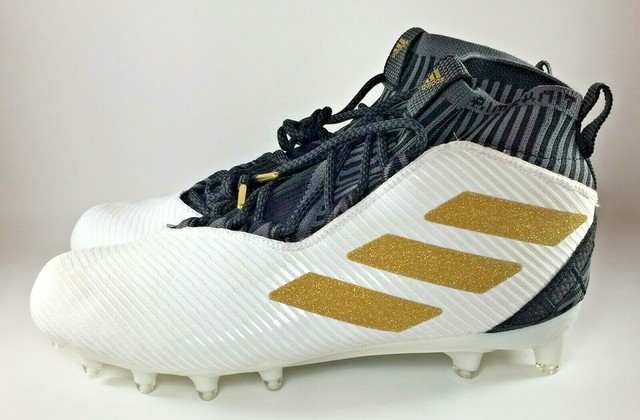 wide football shoes