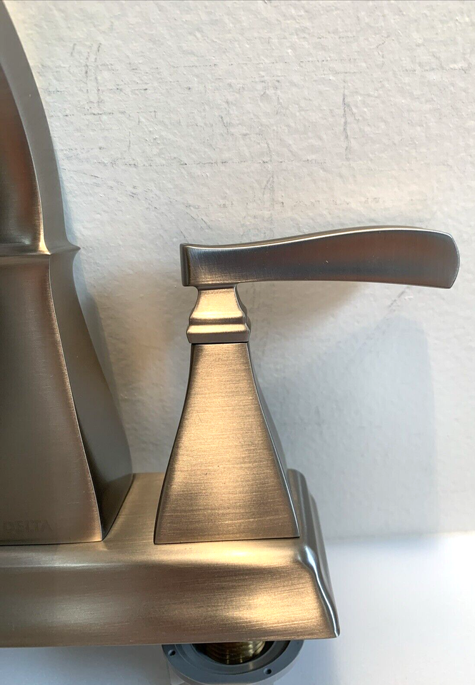 Delta Lakewood Centerset Bathroom Faucet Spot Shield Stainless Finish