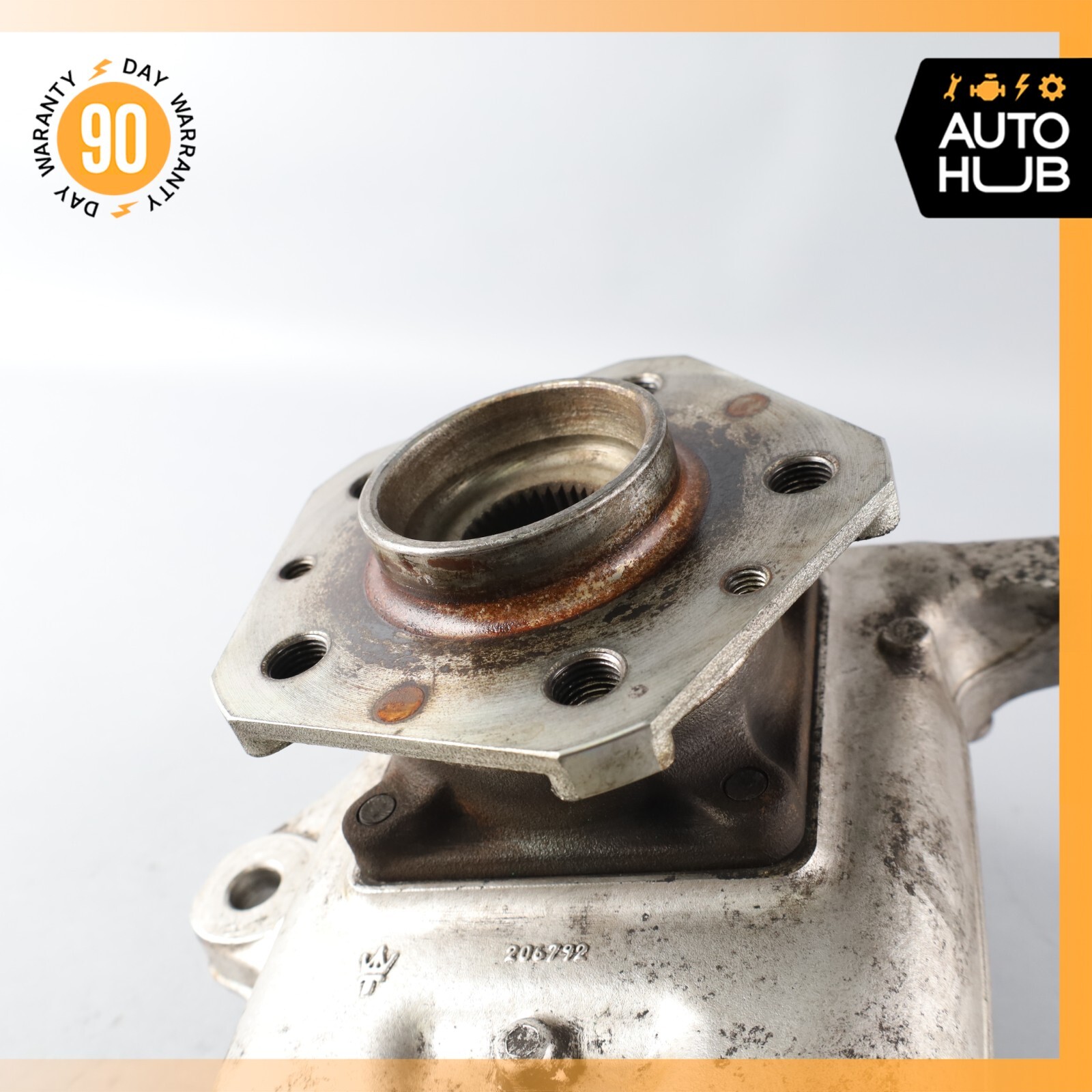 03-10 Maserati Quattroporte M139 Front Right Side Spindle Knuckle Hub OEM 75k