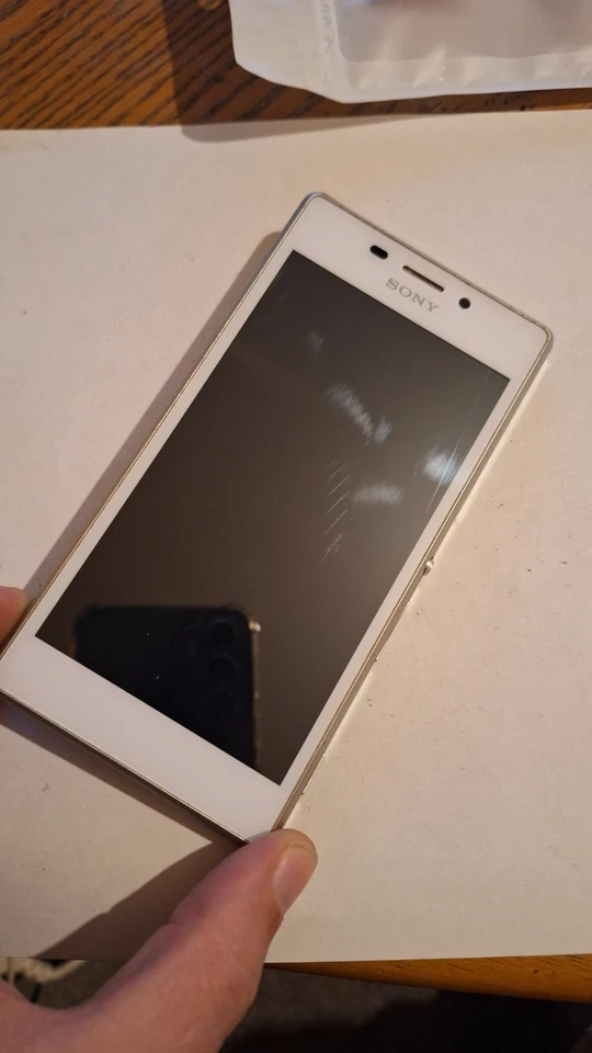 Sony Xperia M2 D2303 Genuine LCD Screen White - Image 2 of 3