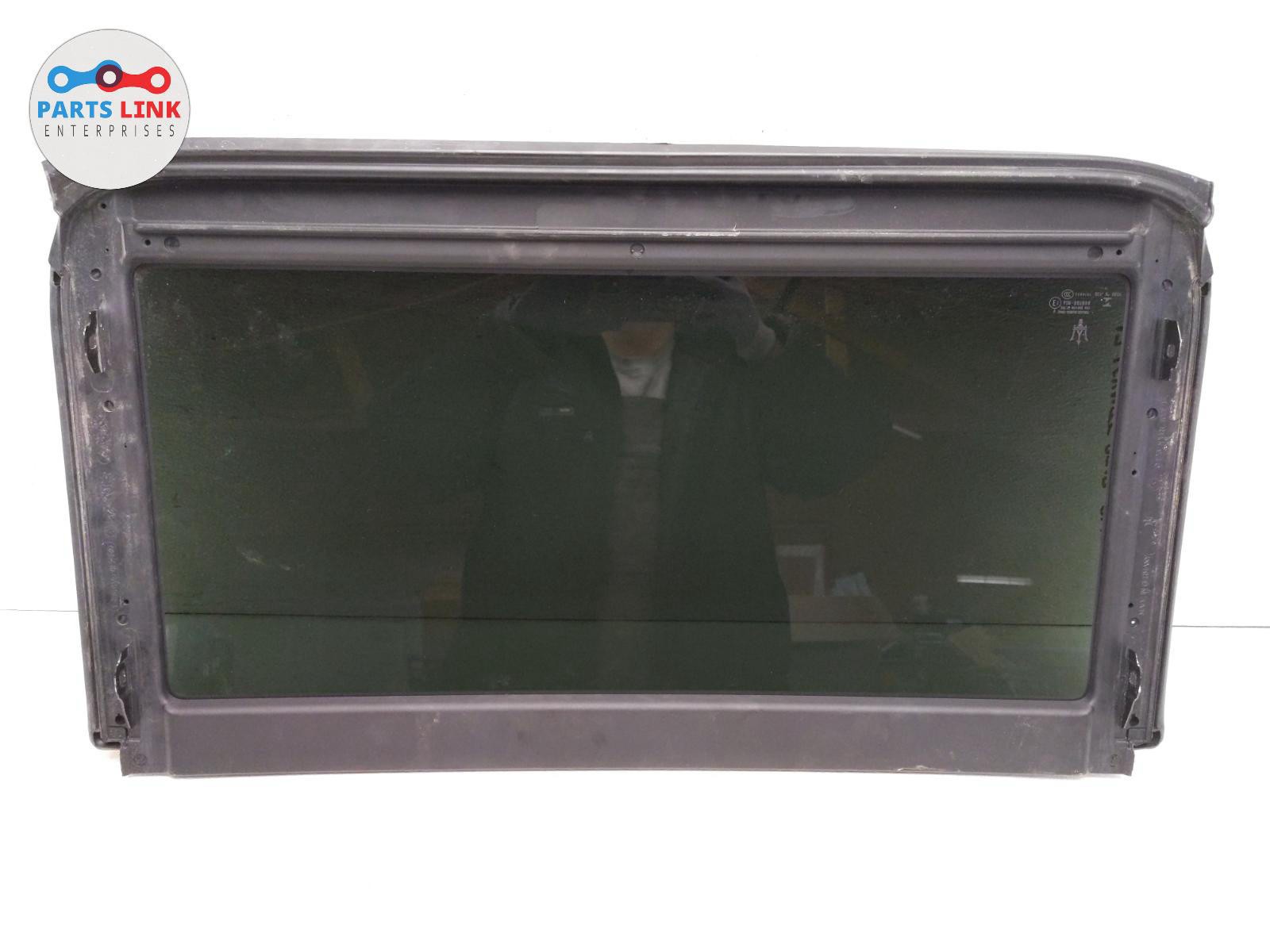 2017-20 MASERATI LEVANTE REAR SUNROOF MOON GLASS PANORAMIC WINDOW PANEL M161
