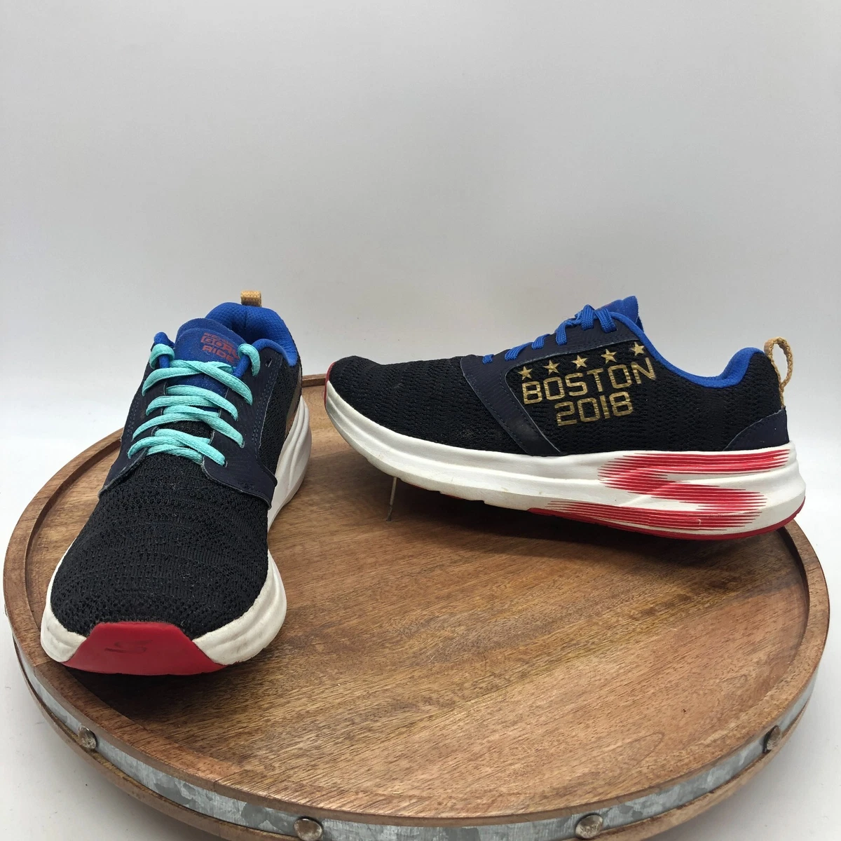 Skechers 2018 store running shoes