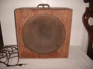 subwoofer wooden box