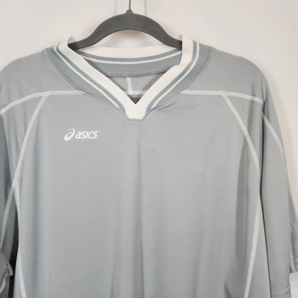 亚瑟士男式灰色短袖运动 T 恤球衣运动服上衣 XL — 第 2/4 张图片