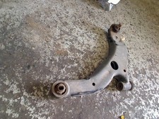 Triangle de suspension Mazda MPV