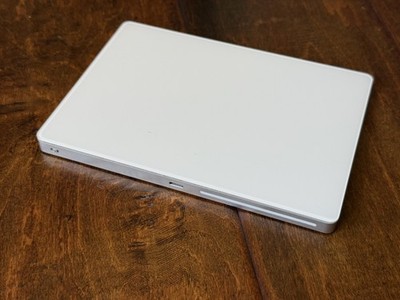 Magic Trackpad 2 （A1535 / EMC2733） Apple Magic Trackpad 2 - A1535 EMC 2733 No Cable - For Parts Only