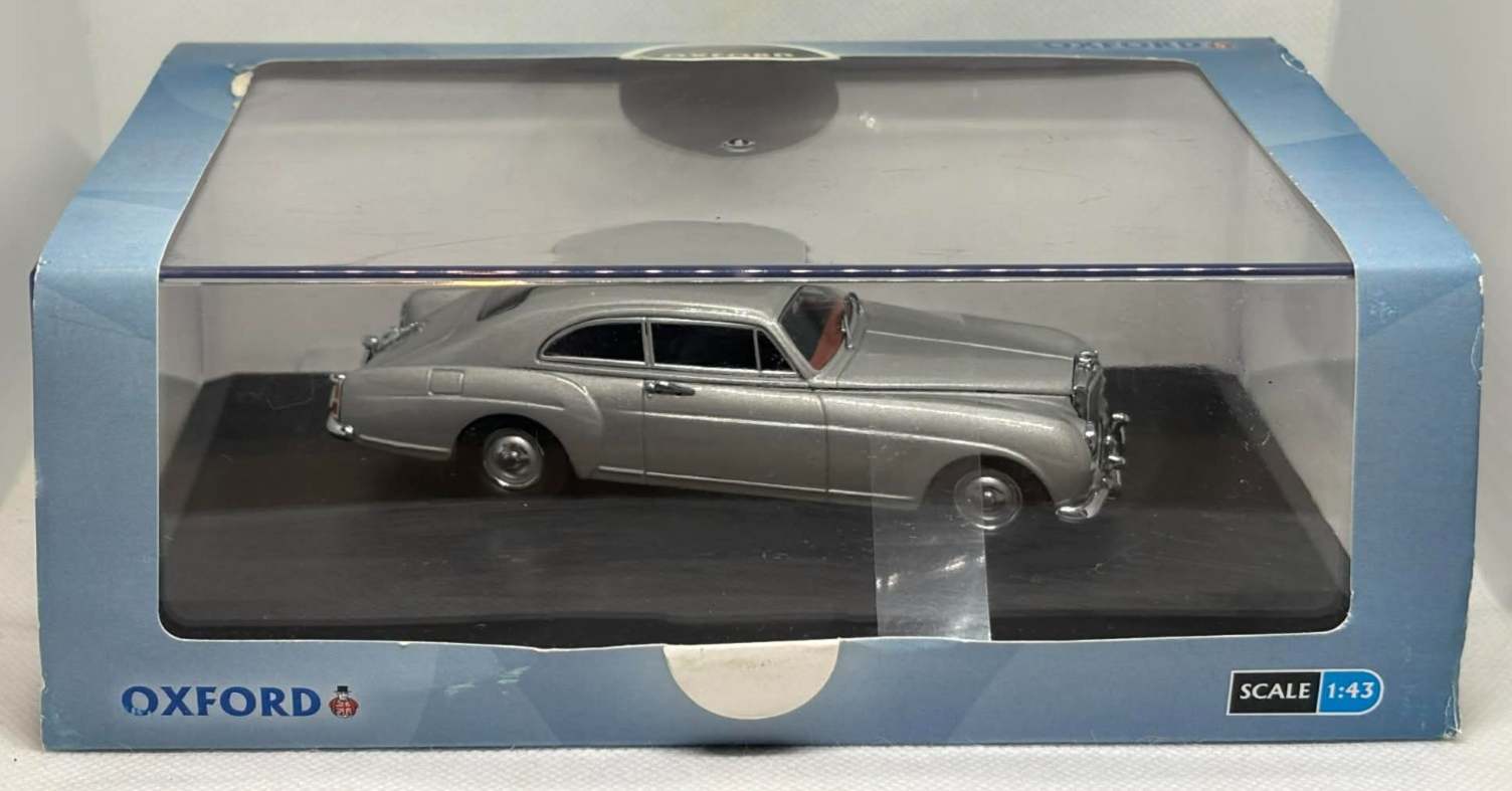 Oxford Diecast BCF001 Bentley Continental S1 Fastback Shell Grey  1:43 scale