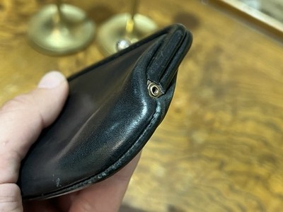 Vintage Coach Kisslock Coin Purse Black Leather Small Change Pouch