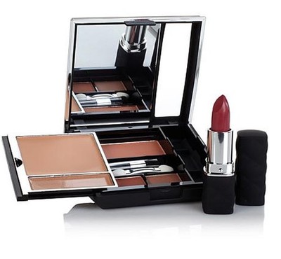 Signature Club A Imperial Vitamin C Take Along Makeup Kit Shade #2A Medium READ