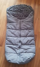 Kuscheliger Fu&szlig;sack f&uuml;r Kinderwagen oder Buggy in grau