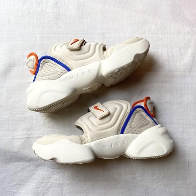 NIKE AQUARIFT PREMIUM ベージュ　25cm NIKE AQUA RIFT アクアリフト プレミアム ベージュ 25.5cm
