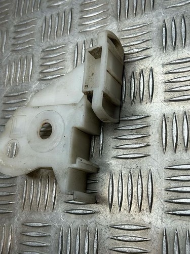 BMW 3 E46 2000 Halterung Stoßstange Stoßfänger vorne 7895415 RCE10603