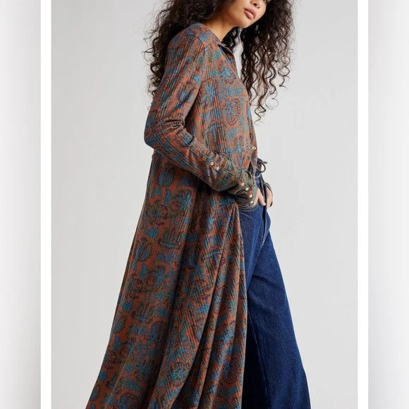 Maxi túnica de punto Free People Maribelle manga larga con botones dorados talla L Foto 2 de 4