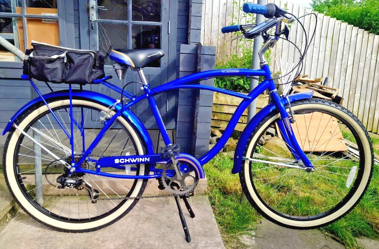 schwinn clairmont cruiser