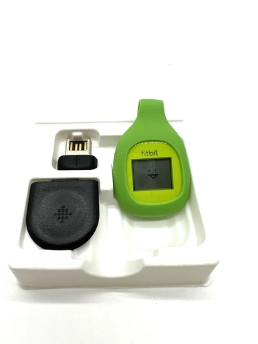 Fitbit Zip Wireless Activity Tracker FB301C Black New Factory Sealed Free S/H - Picture 9 of 23