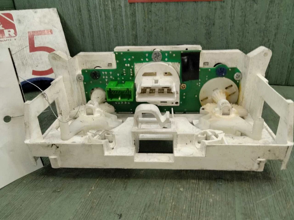 Suzuki Aerio 2003 2004 aire acondicionado control de temperatura térmico OEM  Foto 4 de 4