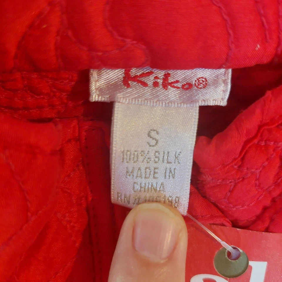 Chaleco de seda acolchado Orvis rojo talla S para mujer sin mangas cremallera frontal cuello con botones Foto 4 de 4