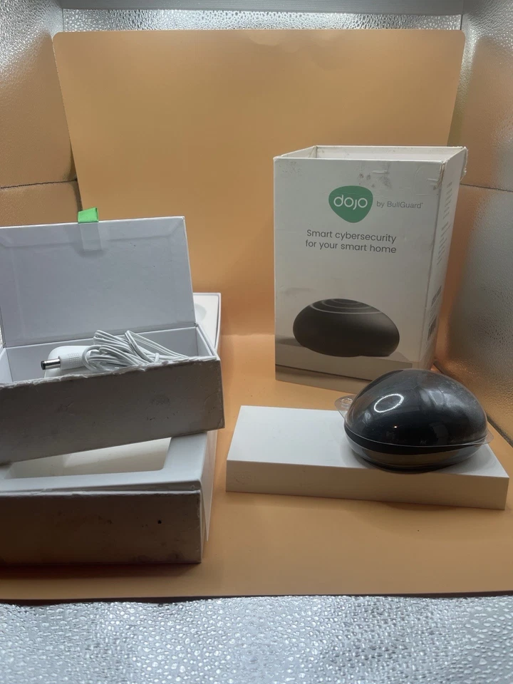 Dojo by BullGuard Smart Cybersecurity Device for Smart Home IoT Protection Box - Image 2 of 4