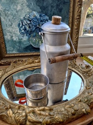 Milchkännchen / Marmite / Kanister und TASSE Aluminium