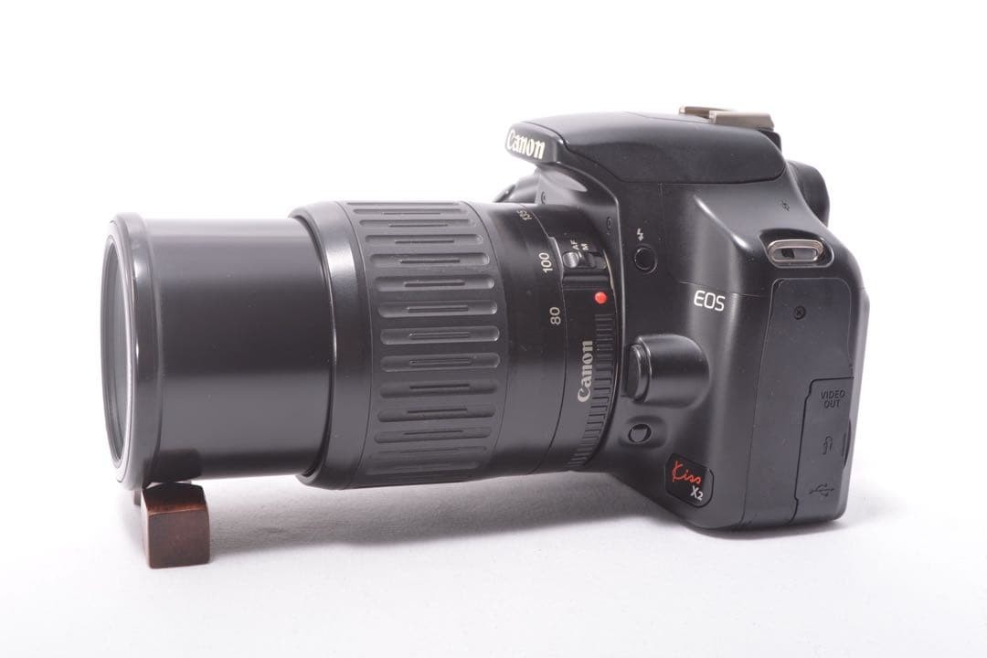 Canon EOS Kiss X2 Digital Camera with EF 80-200mm Lens Accessories