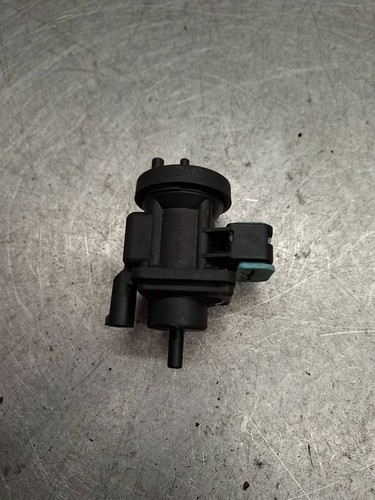 Mercedes-Benz C W203 2002 Diesel 105kW Turbolader Druckwandler Magnetventil