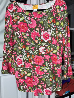 NWOT L RUBY RD  SHADES OF GREEN RED FLORAL SLINKY SHIRT TOP  RAYON SPANDEX #MY03