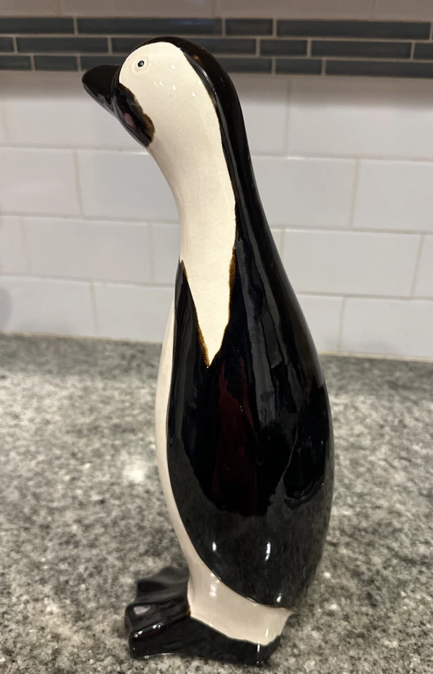 Global Views 13 英寸高陶瓷企鹅艺术人偶雕塑海洋装饰 — 第 2/4 张图片