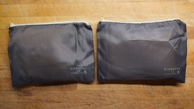 Givenchy 2 x Singapore Airlines Kulturtasche/Zahnbürste/Paste (VERSIEGELT) + Socken unbenutzt