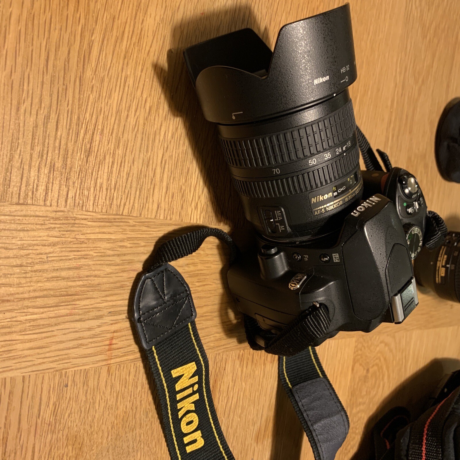 Nikon D60 DSLR Digital Camera Kit with Many Extras eBay