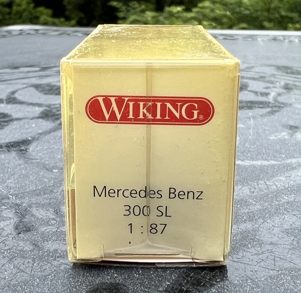 Wiking MERCEDES BENZ 300 SL Souvenir Car for 2011 Toy Fair - One of 750 - NRFB - Image 4 of 4
