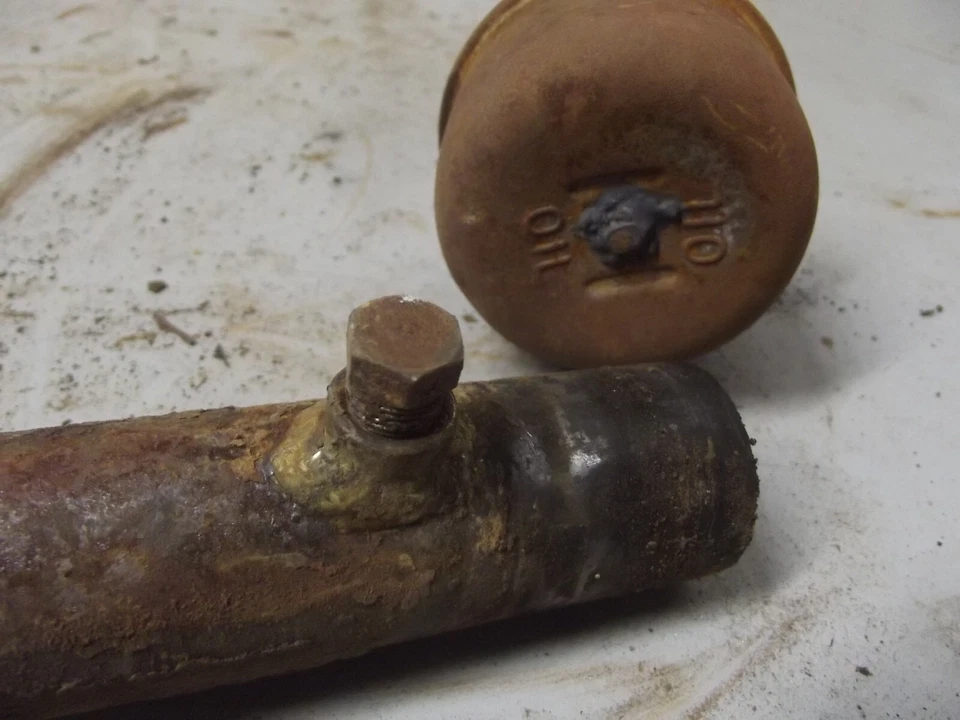 Camión Studebaker M5 1946 1947 1948 cabeza plana 6 tubo de llenado de aceite Foto 4 de 4