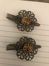 2 Leopard Cabochon Vintage Bronze Filigree Flower Hair Clips Anywhere Clip