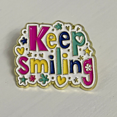 Keep Smiling Emaille Metall Pin Anstecker / Brosche, nagelneu!