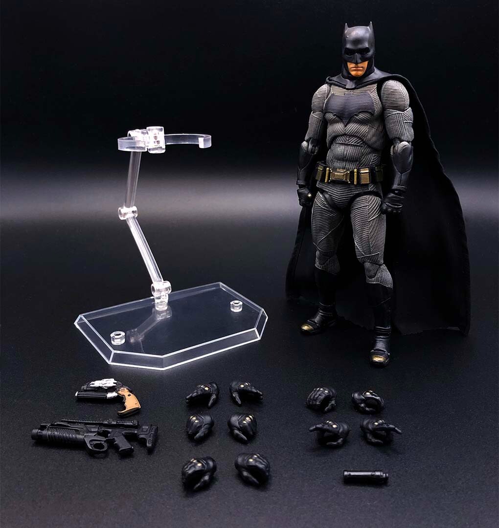 MAFEX No. 17 Batman Figure Batman v Superman Dawn Of Justice US | eBay
