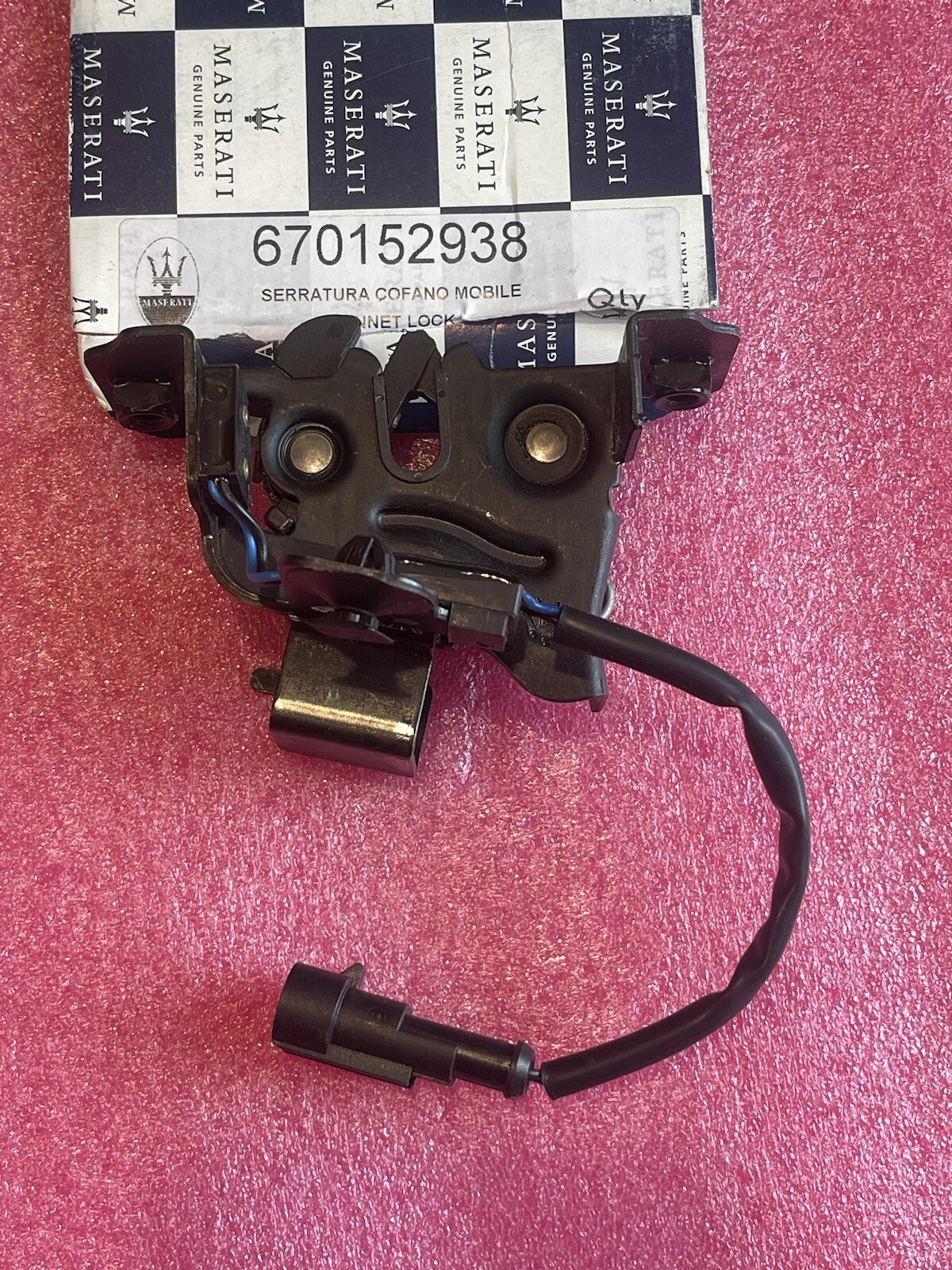 2014-2017 Maserati Ghibli Hood Lock Latch Right Passenger Side