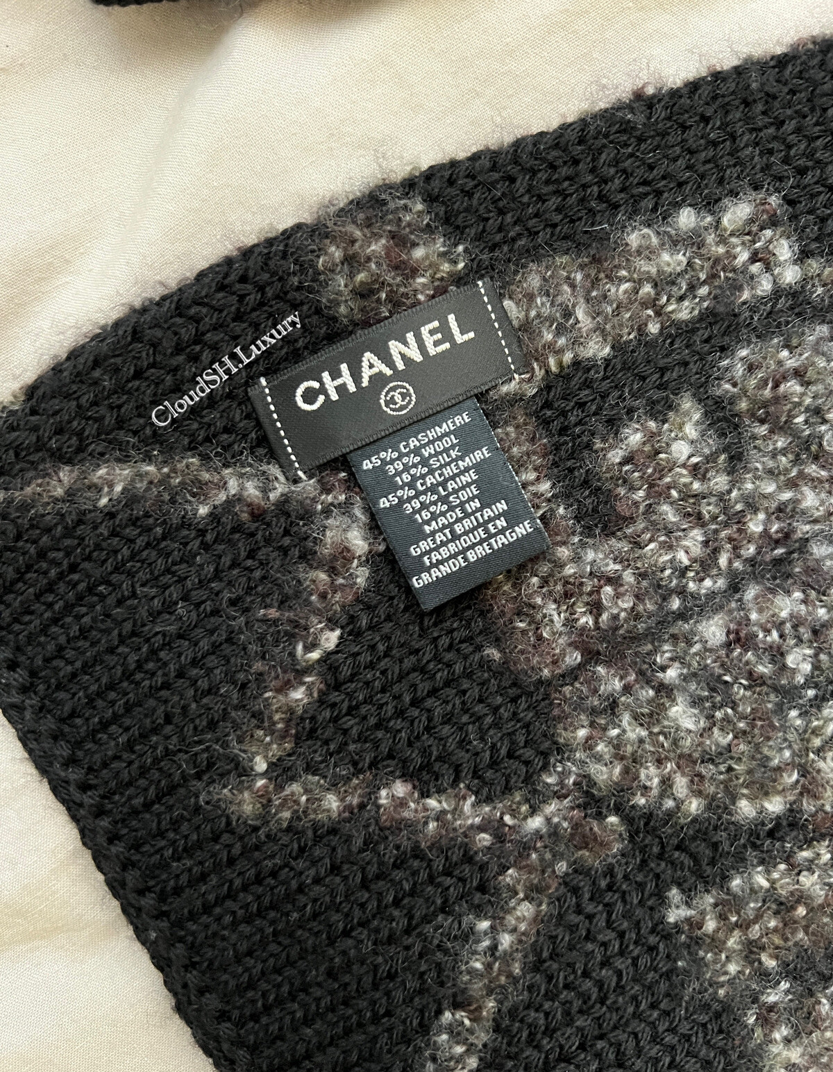 Auth Chanel Classic CC Logo Gray Black Knit Cashmere Scarf image 6