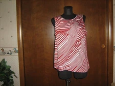 Liz Claiborne sleeveless deep red & wt swirl BLOUSE M cross-over & pleats